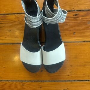 Sorel White and Black Ankle-Strap Heels